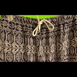 Women’s Aztec Printed Lightweight Joggers